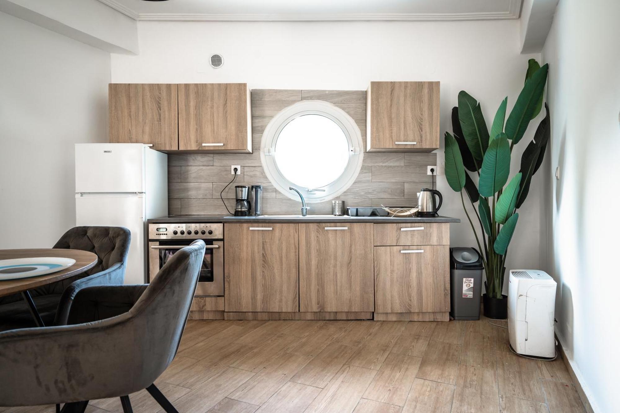 Yénion Boat Villa מראה חיצוני תמונה